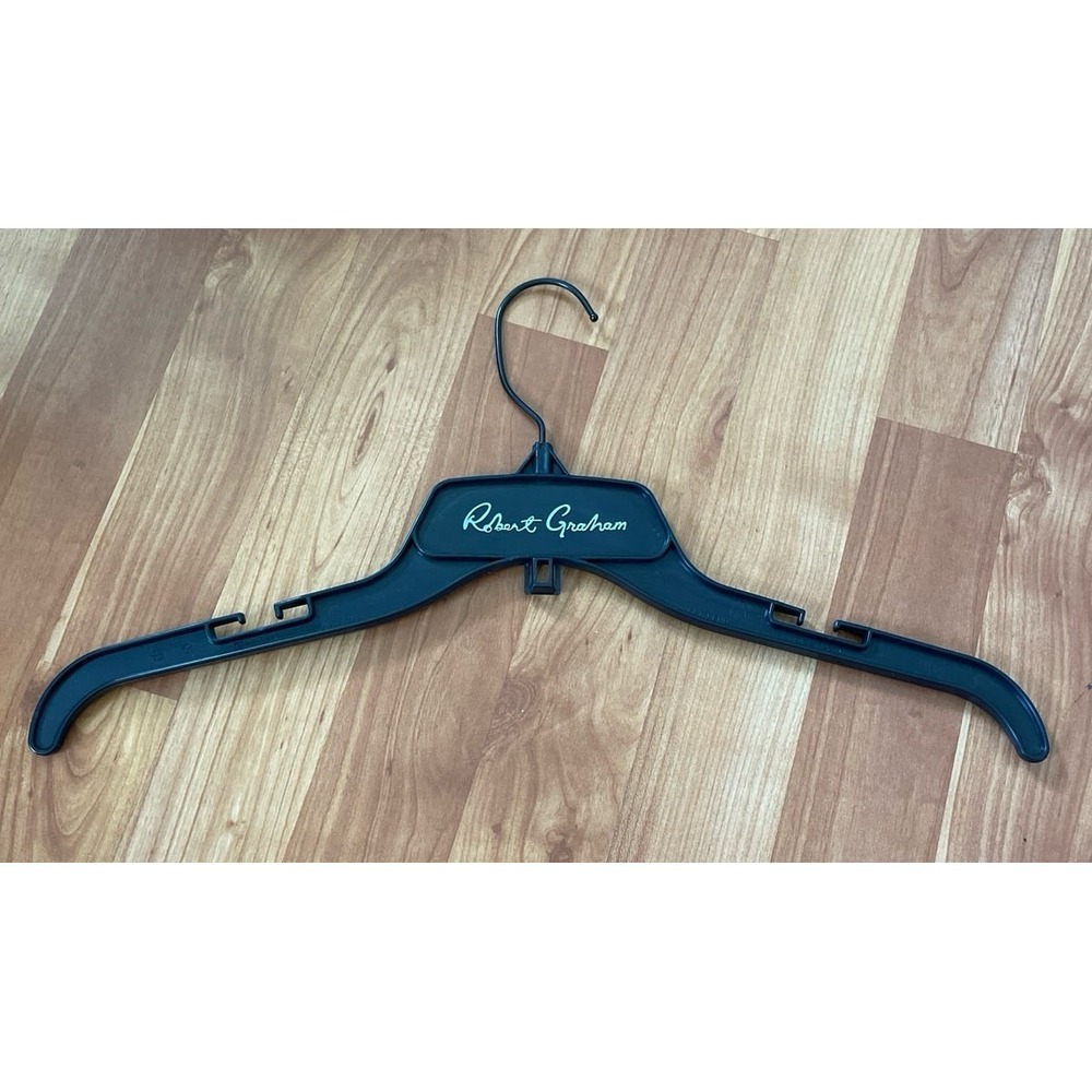 Robert Graham‎ Black Hanger